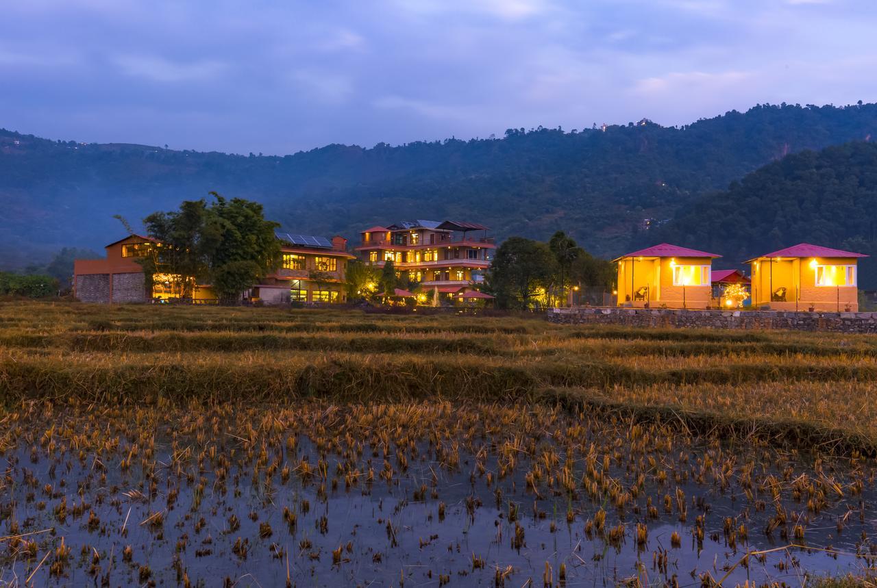 Zostel Pokhara Hostel Exterior photo